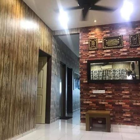 No 96 Nazirin Homestay Lumut Exterior photo